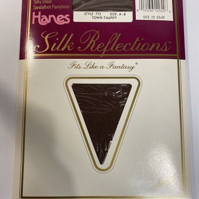 Vintage Hanes Silk Reflections Silky Sheer Town Taupe AB Pantyhose NOS